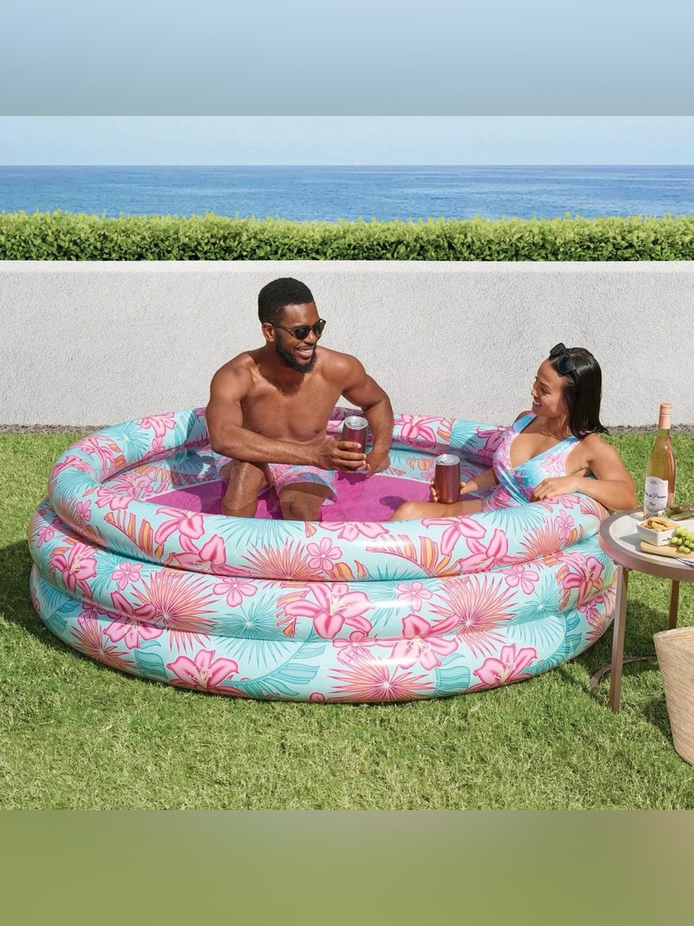 NIB Member's Mark Inflatable Tropical Pool, 5.5' Diameter - Picture 2 of 9